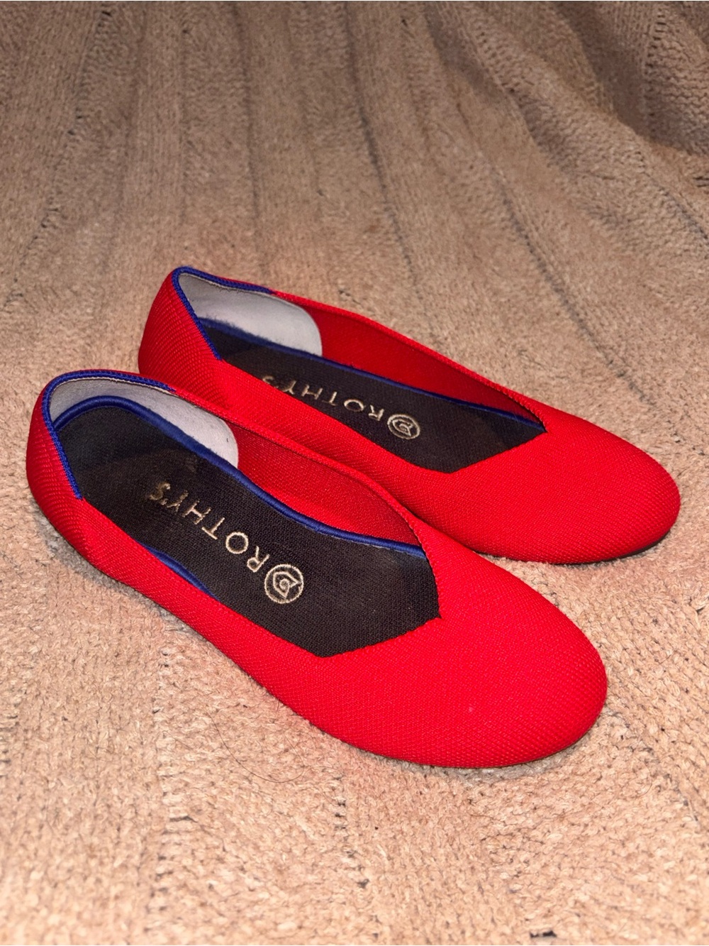 Rothy’s The Flat Red Blue Trim Knit Ballet Flats Women’s Size 7.5 US